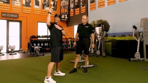 3 Shoulder Stretches For Golf To Improve Mobility And Flexibility