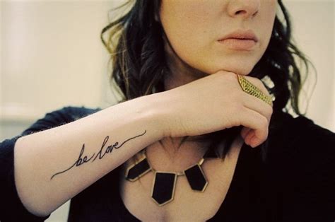 Die Besten 25 Tatuajes Letras Cursivas Ideen Auf Pinterest Tatuajes