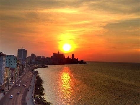 Sunset Over Habana Cuba Amazing Cuba Sunset Havana Havana