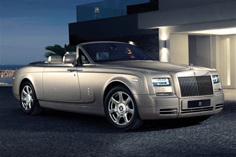 Used 2016 Rolls Royce Phantom Drophead Coupe For Sale Pricing And Features Edmunds