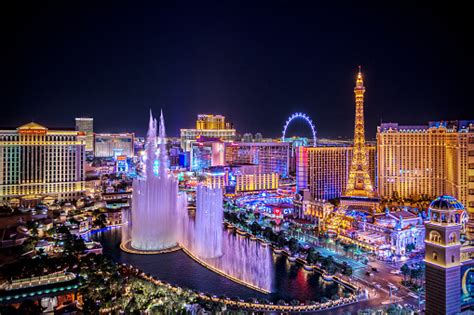 Vista Panorámica De Las Vegas Strip Por La Noche En Nevada Foto De