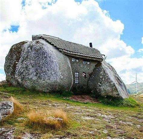 Stone House Portugal Boulder House Stone House Stone Cottages