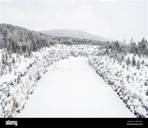 Frozen Lake Stock Photo Alamy