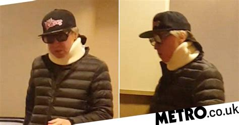 Val Kilmer Pictured In Neck Brace After Throat Cancer Battle Metro News