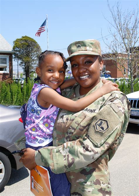 Military Mom Surprises Son And Daughter Herald Community Newspapers