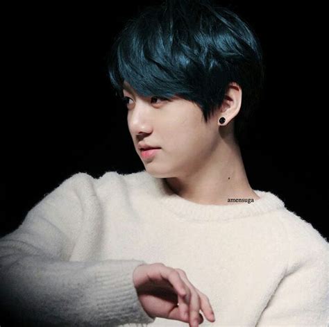 Jungkook With Blue Hair💎 Armys Amino