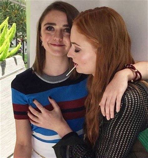 Maisie Williams And Sophie Turner Scrolller