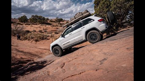 Grand Cherokee Wk2 Trailhawk On 33 Tires My Fitment Experience With