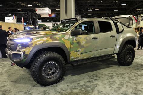 Gm Resurrects The Fuel Cell For The Chevrolet Colorado Zh2 Military