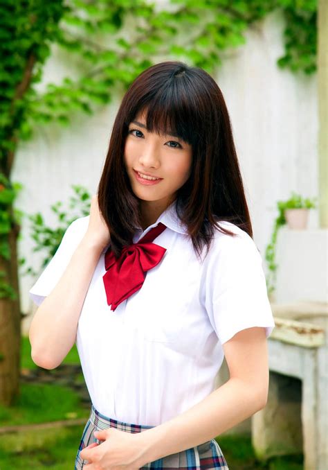 Asian Babes Anna Konno Sexy Schoolgirl Uniform Pics
