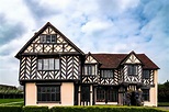 30 Tudor Style Homes & Mansions (Historic and Contemporary Photo ...