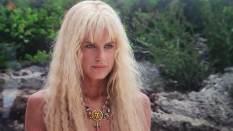 Daryl Hannah In Photos See How She Changed Since Splash