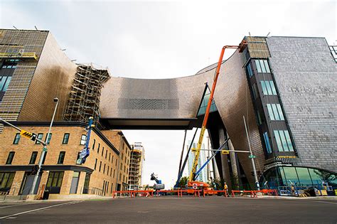 Earthcam Releases Time Lapse Video Of Calgarys Studio Bell Construction