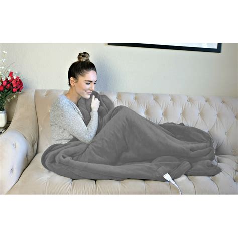 Biddeford Luxuriously Soft Velour And Sherpa Electric Heated Throw