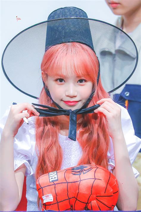 아이즈원 김채원 #고화질 #화보 사진들 여러개 모아봤습니다. 아이즈원 김채원 고화질 사진 / 배경화면 (3)