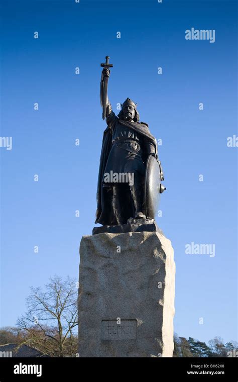Alfred The Great Statue Hampshire Hi Res Stock Photography And Images