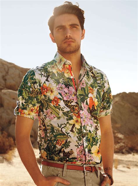 Great Floral Shirt For The Spring Re Pinned By