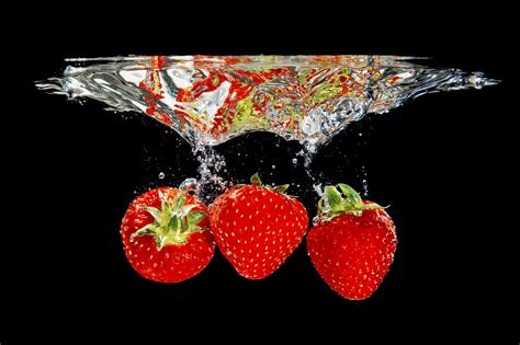 Wallpaper Black Green Water Fruit Canon Strawberry Strawberries Fresh Splash