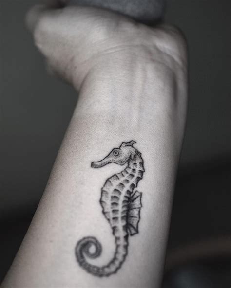 Seahorse Tattoo Ideas Popsugar Beauty Uk Seahorse Tattoo Tattoos