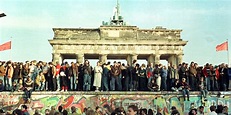 Cómo se produjo la caída del Muro de Berlín hace 32 años