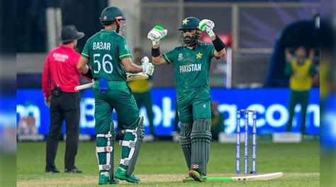 Angry Former Cricketers Slam Team Pakistan For Their Poor Performance