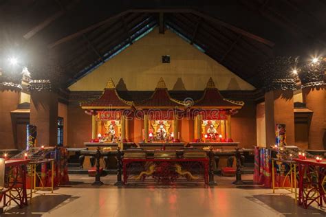 Sanggar Agung Temple Surabaya Foto De Archivo Imagen De Amanecer Espiritual 69875700