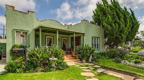 Home Of The Day Spanish Bungalow In Venice For 22 Million La Times
