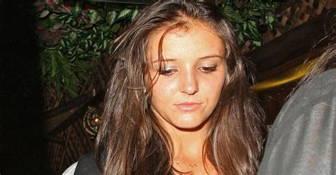 laura robson parties hard in london daily star