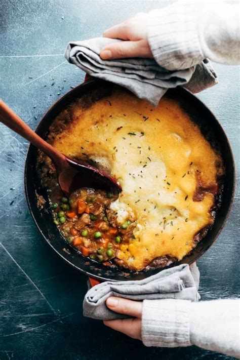 Shepherd's pie (made with lamb meat) is similar to cottage pie (made with beef). 15 Vegetarian Casseroles That Are The Definition Of Comfort Food | Vegan casserole recipes ...
