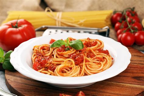 Ricetta Spaghetti Pomodoro E Basilico Gambero Rosso