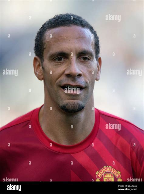 Football Rio Ferdinand Hi Res Stock Photography And Images Alamy