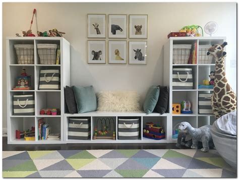 El estilo moderno está en tendencia, y es posible lograrlo mediante elementos por ejemplo, puedes encontrar sillones baratos, sofás y muebles a buen precio de acuerdo al color, dimensiones y formas más ideales. 25+ Cool Toy Storage Ideas for Your Kids en 2020 | Habitaciones para niños, Almacenamiento en el ...