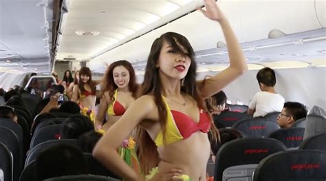 News Vietjet Promises All Flight Attendants To Jakarta Will Be Fully Clothed After Indonesian