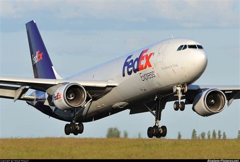 N724fd Fedex Federal Express Airbus A300f At Paris Charles De