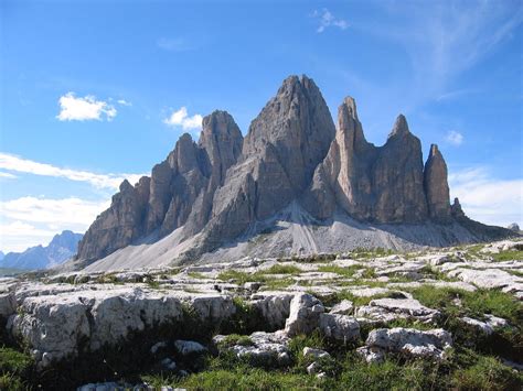 Le Tre Cime Di Lavaredo Lato Sud Belluno Dolomiti Veneto Italia