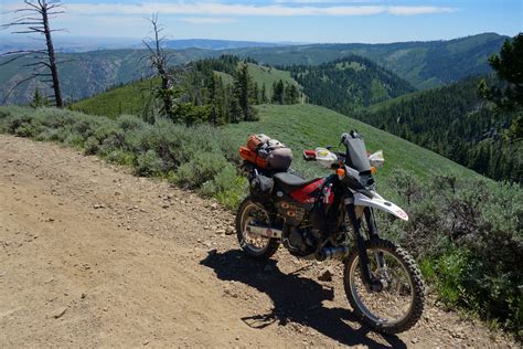 We have compiled a list of 10 adventure motorcycles for short riders that might work for you. Riding Destinations - ADVENTURE RIDE GUIDE