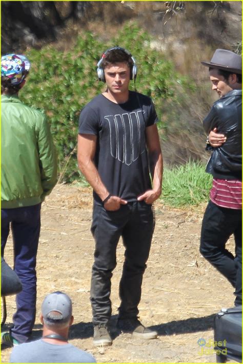 Zac Efron Hangs Out In Tree On We Are Your Friends Set After Michelle