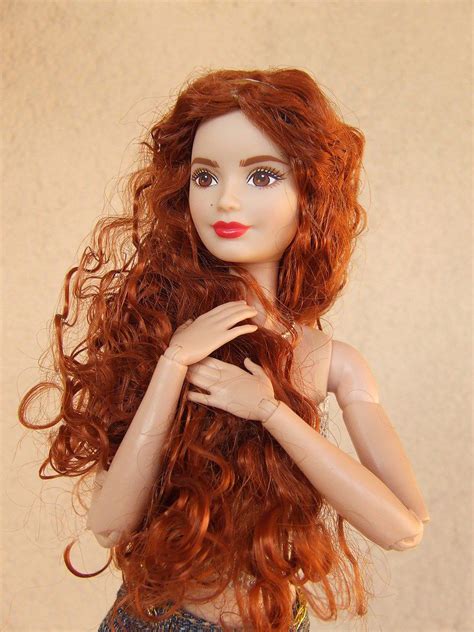 fashionistas la girl barbie goes ginger barbie hair barbie fashionista barbie costume