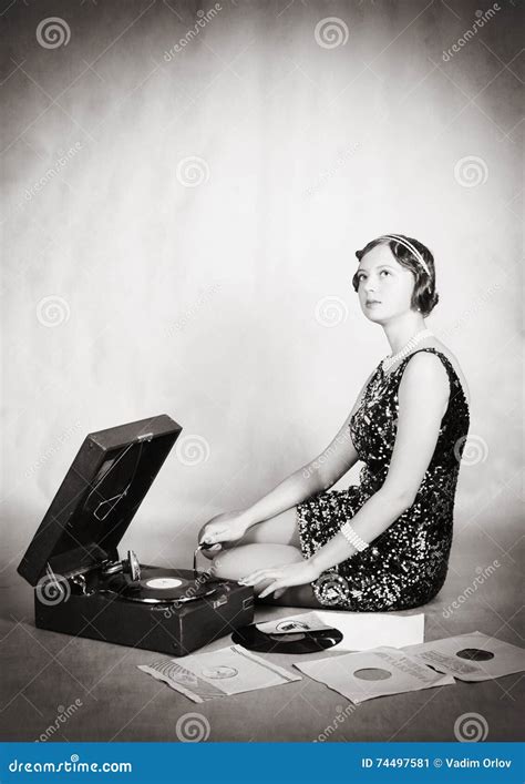 Girl Listening To Music On The Gramophone Retro Stock Image Image Of Model Bijouterie 74497581
