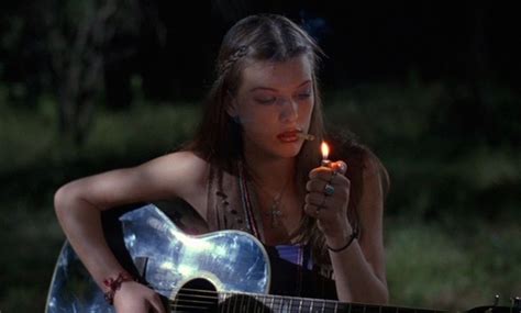 The Best Stoner Girl Pothead Characters In Tv And Movies Glamour