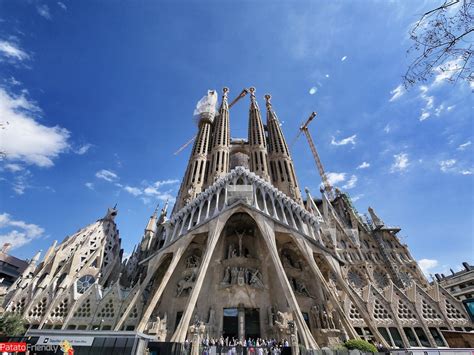 Barcelona is a huge city with several district articles containing sightseeing, restaurant, nightlife and accommodation listings — have a look at each of them. Barcellona con bambini: cosa vedere assolutamente ...
