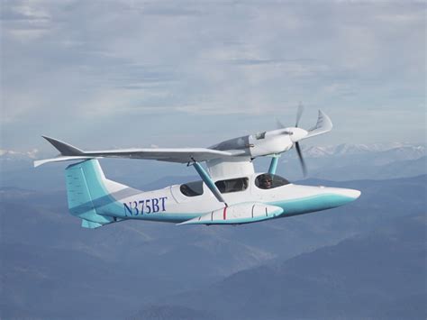 Burt Rutans Skigull Takes To The Skies Flying Magazine