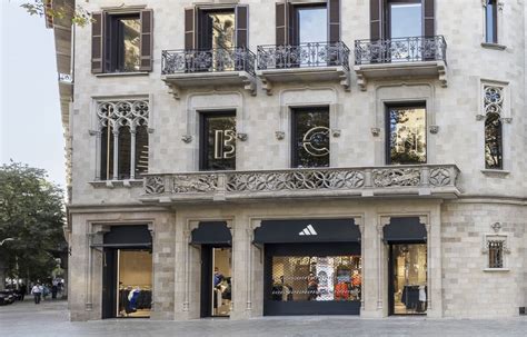 Adidas Flagship Barcelona G4 Group Arquitectura E Ingenieria Barcelona