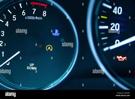 Automatic Startstop System Light In Dashboard Stock Photo Alamy