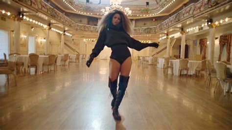 Watch Ciara Break Down 5 Iconic Dance Moves To Her New Single “dose” Vogue