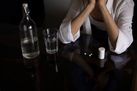 8 Dangers Of Mixing Vyvanse And Alcohol