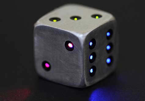 LUMA DICE, Metal LED Powered Light Dice. The coolest dice for your 