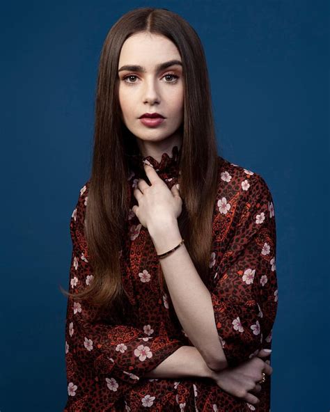 Hq Lilycollins Portraits For The Seattle Times 📸 Lily Collins Hair