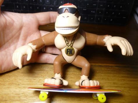 Vtg 1999 Nintendo 64 Funky Kong 5 Action Figure Donkey Kong Country W