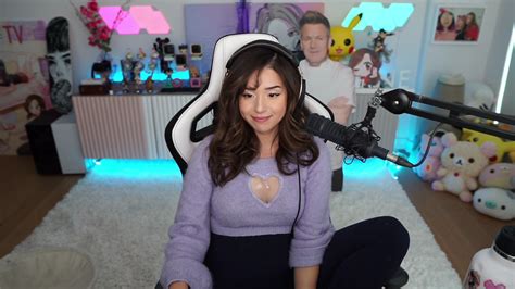 Pokimane Announces Next Streaming Platform After Contract Ends With Twitch Esports Esportsgg